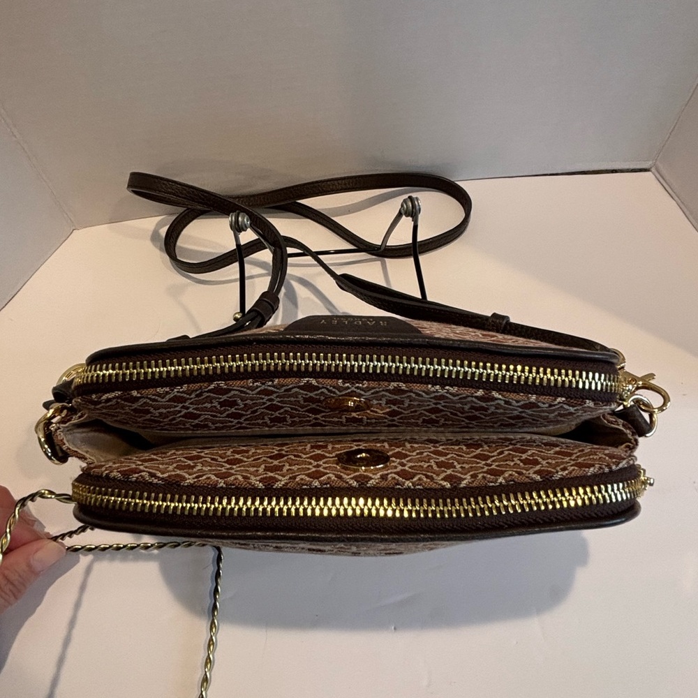 Radley London Dukes Place Crossbody Bag - Picture 7 of 9